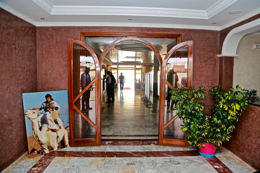 Kasba Tantan Hotel Bagian luar foto